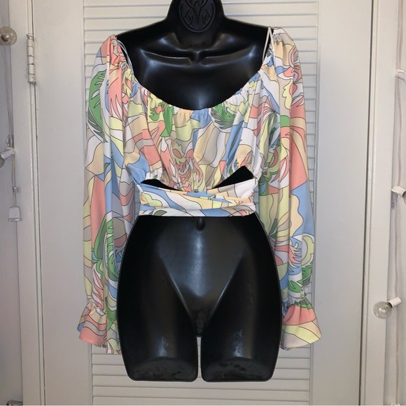 Milk & Honey crop top - Picture 2 of 4